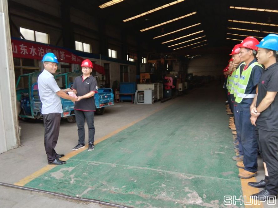 后服務部孫長磊，在ABB機器人培訓考試中榮獲第一名